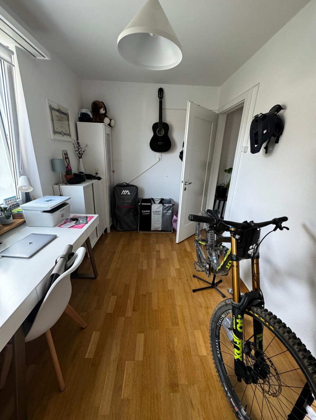 Camera in un appartamento condiviso