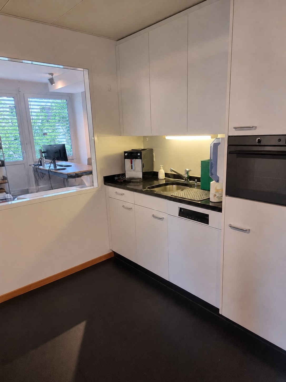165m² office, Foto 4 von 8