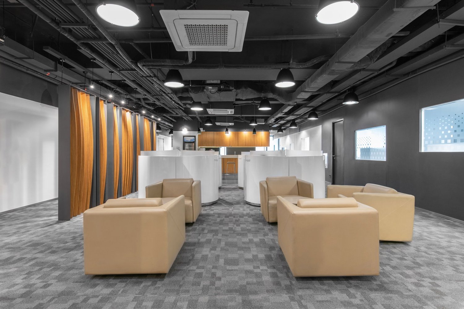 Office, Foto 1 von 6