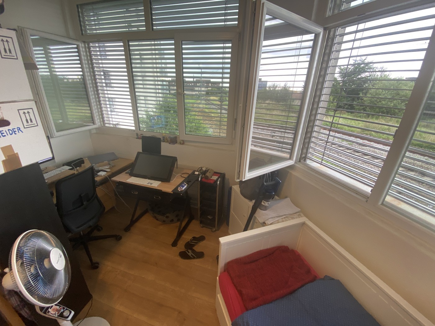 1 room apartment, Foto 1 von 4