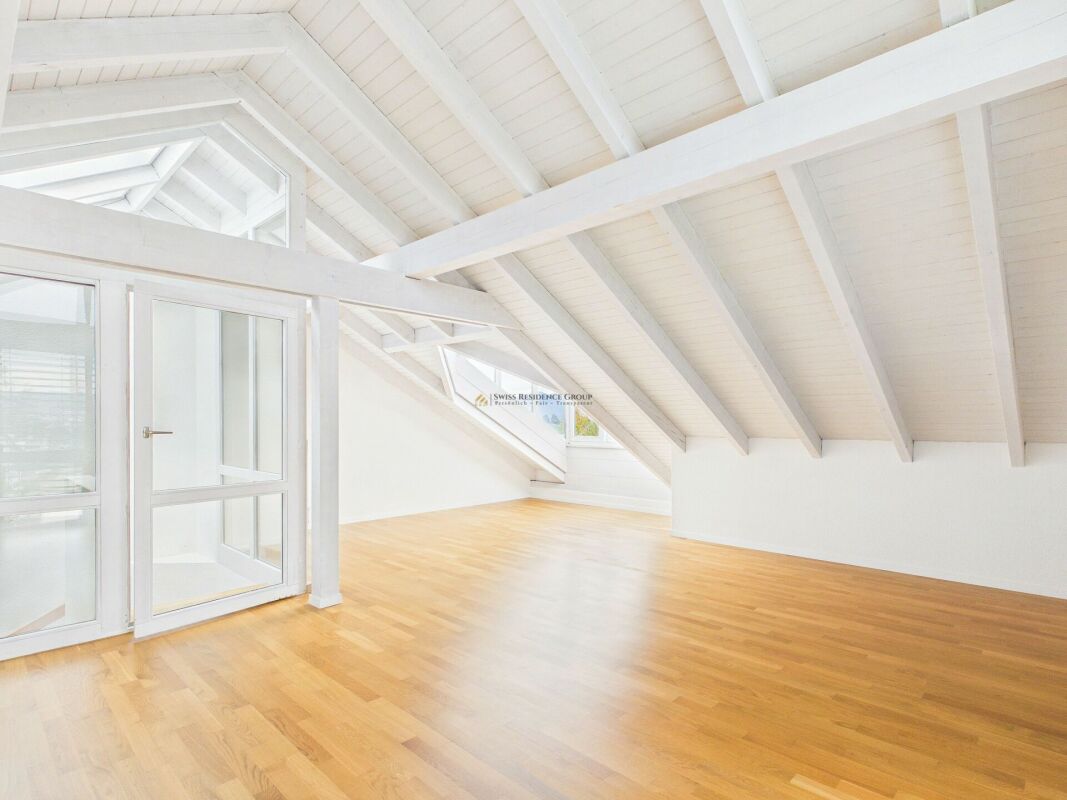 Casa duplex di 7 ½ locali