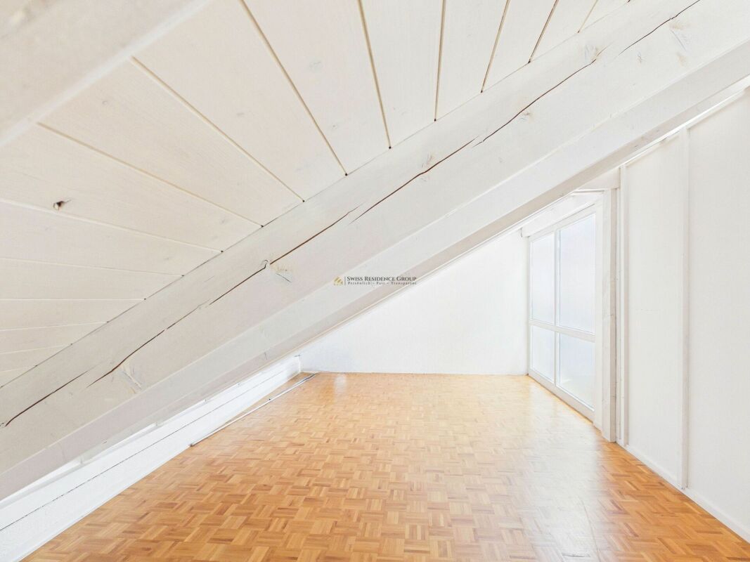 Casa duplex di 7 ½ locali