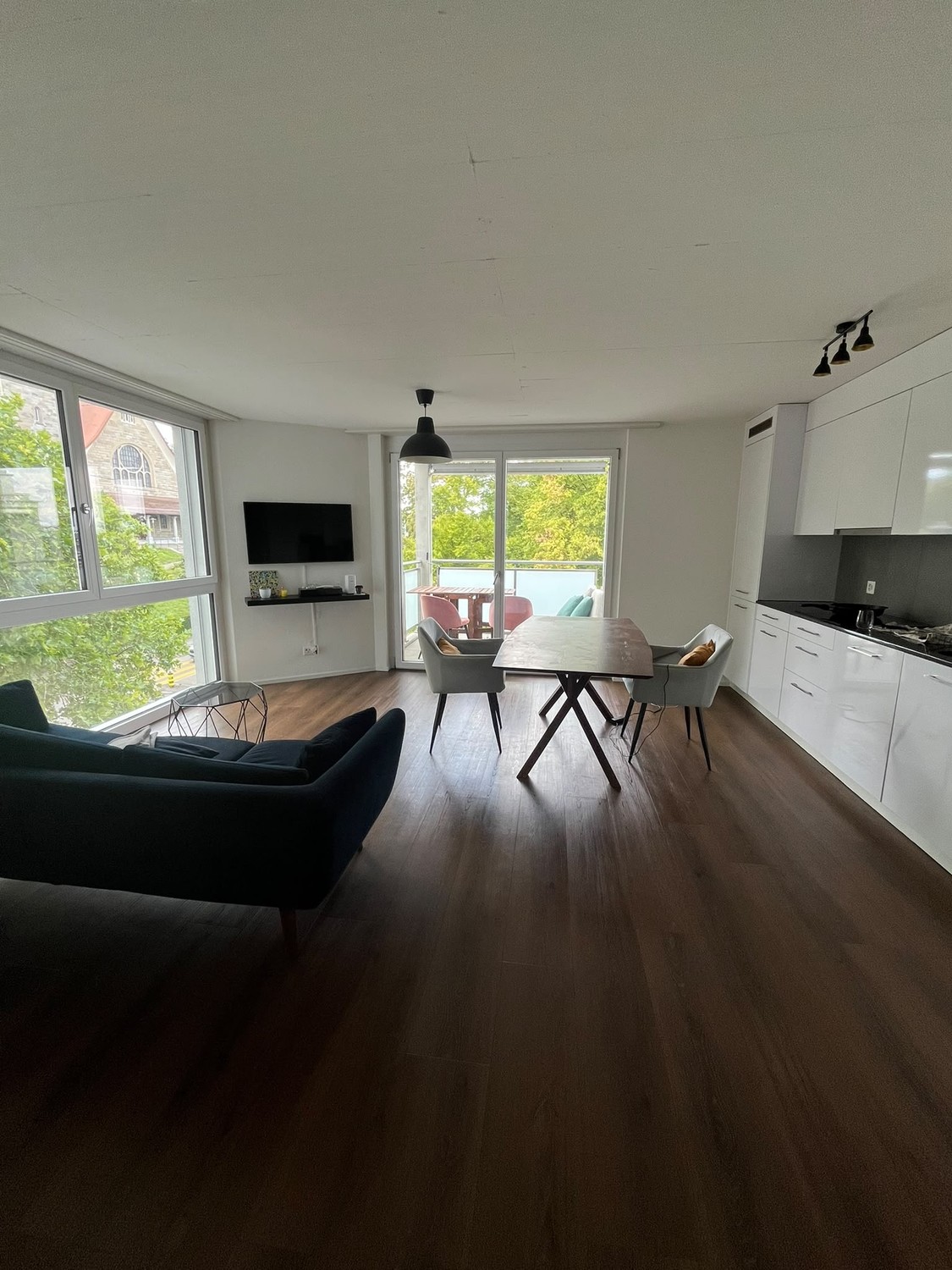 2 ½ Zimmer-Wohnung, Foto 1 von 9