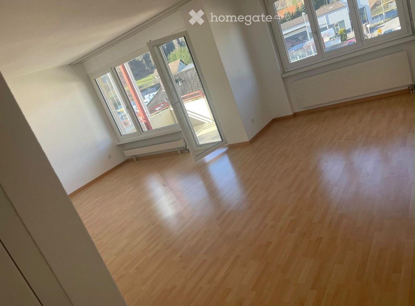 4 rooms apartment, Foto 4 von 5
