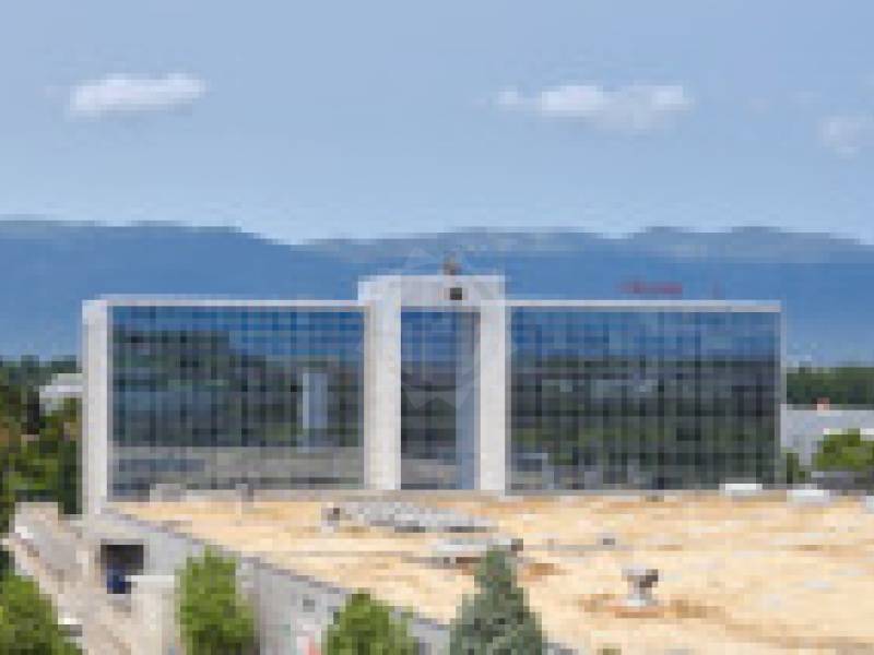 279m² office