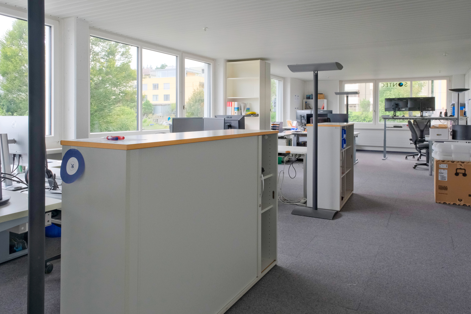 467m² office