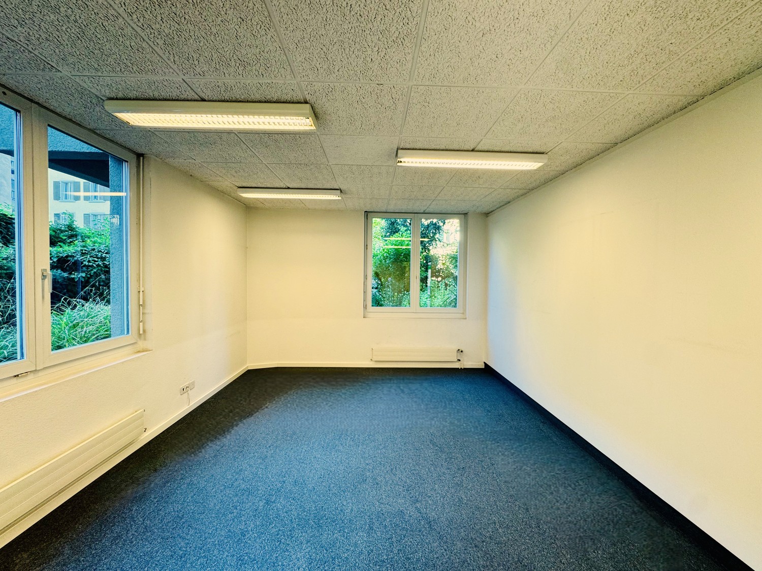 Commerce de 134m²