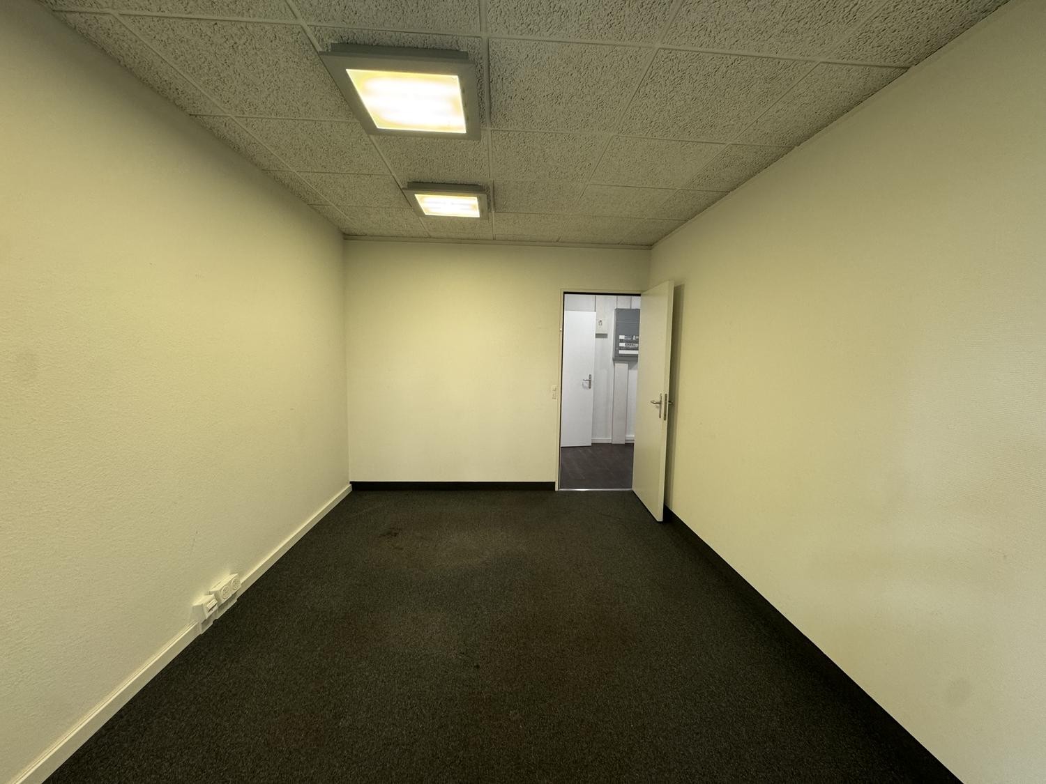 Commerce de 134m²