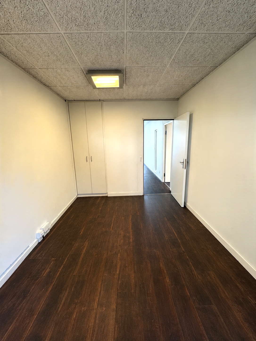 Commerce de 134m²