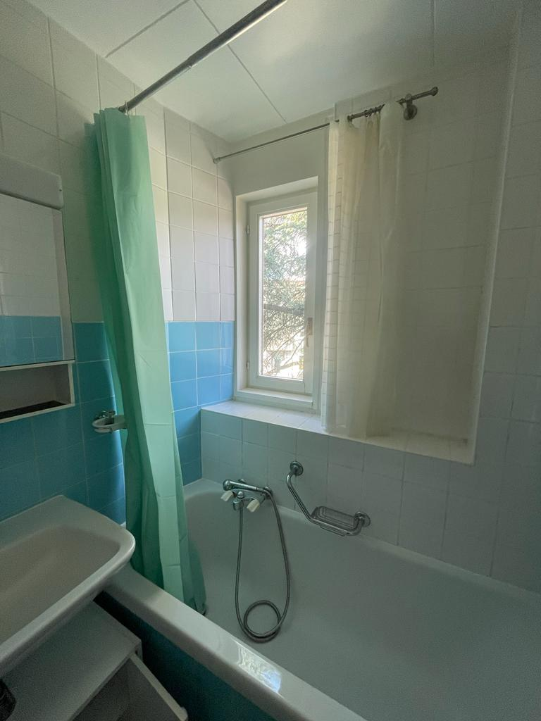 2-Zimmer-möblierte Wohnung