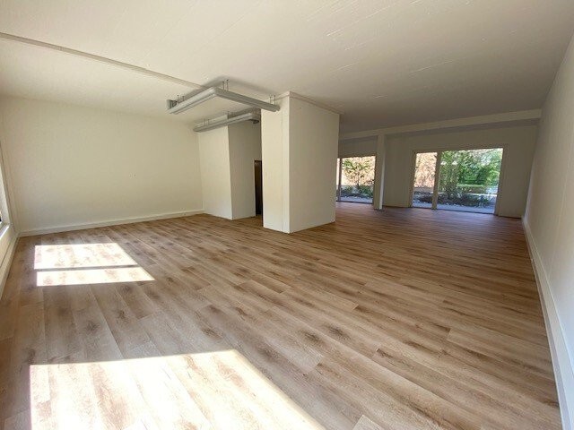 106m² commerciale