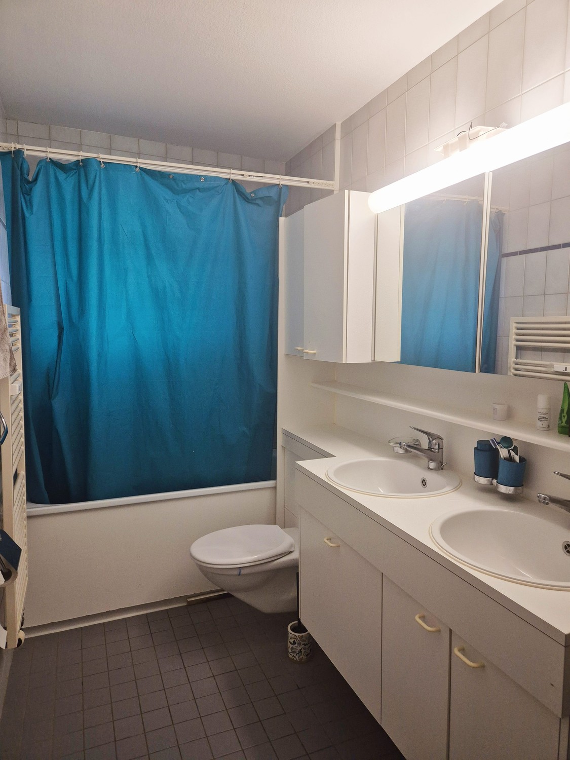 3 rooms apartment