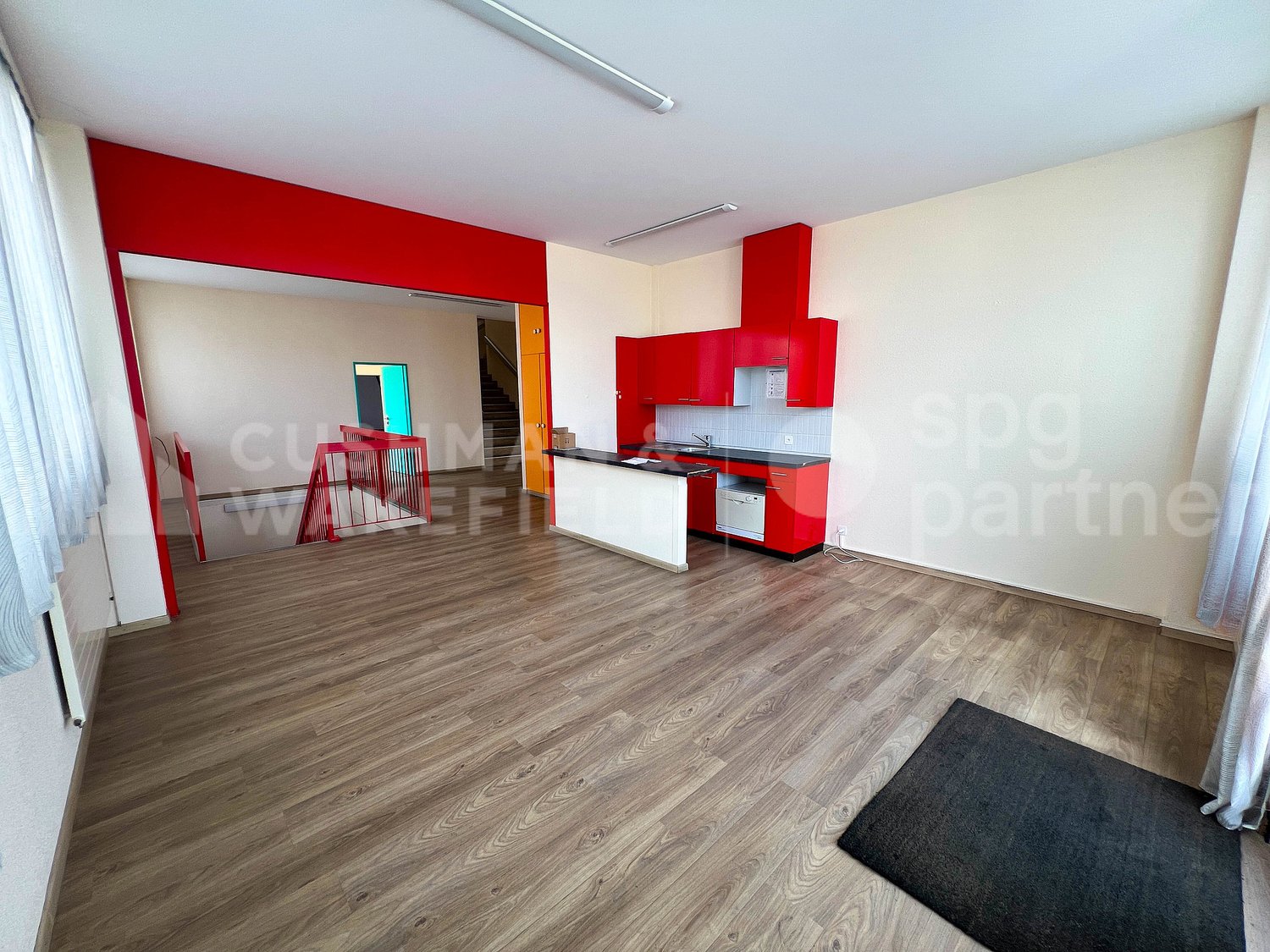 940m² atelier, Foto 8 von 10