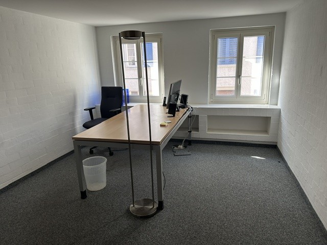 Office, Foto 2 von 5