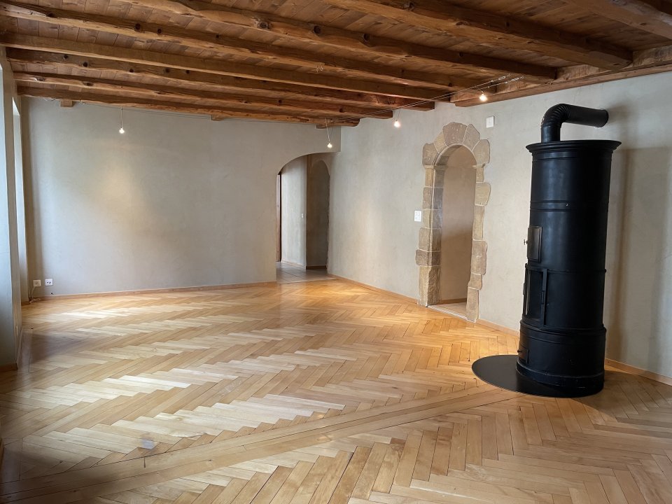 5-Zimmer-Wohnung, Foto 1 von 6