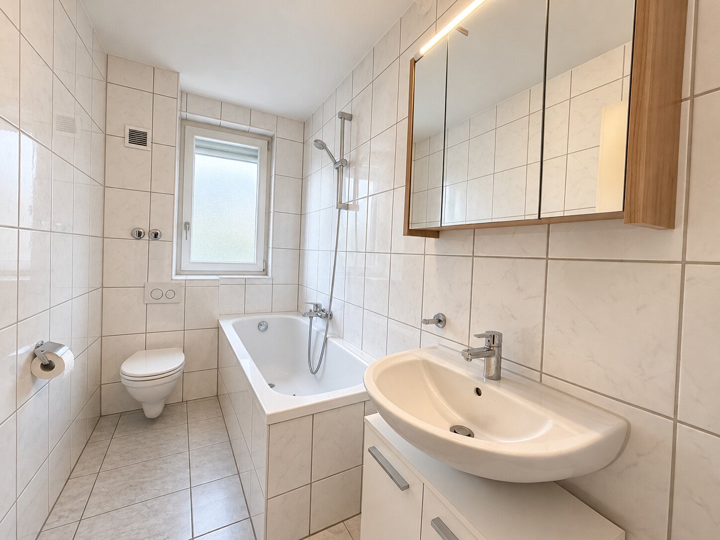 2 ½ rooms apartment