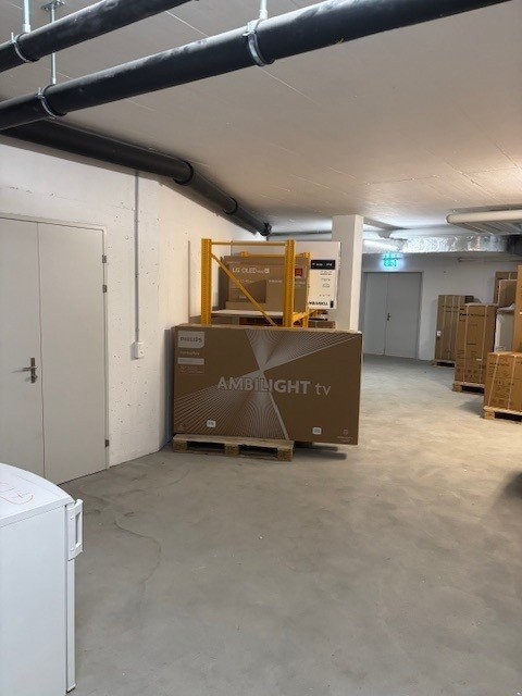 Storage room, Foto 3 von 8