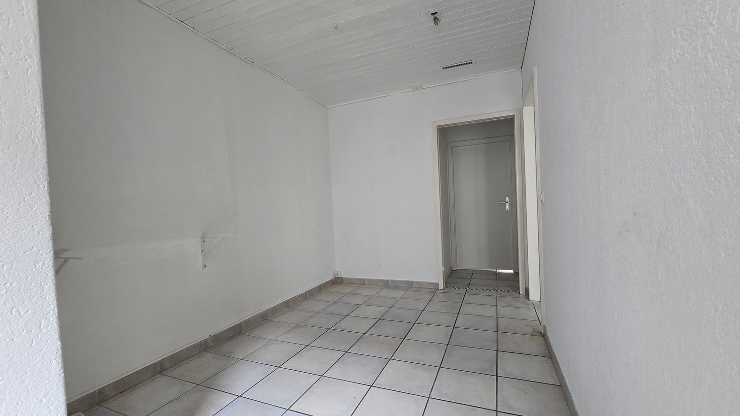 76m² office, foto 3 di 10