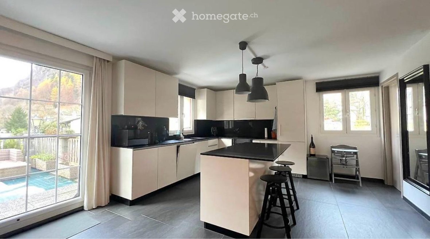 7-Zimmer-Einfamilienhaus, Foto 1 von 5