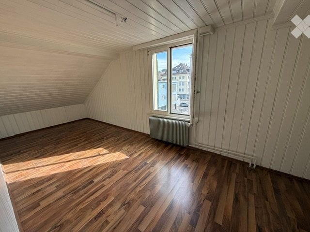 1 room single room, Foto 1 von 5