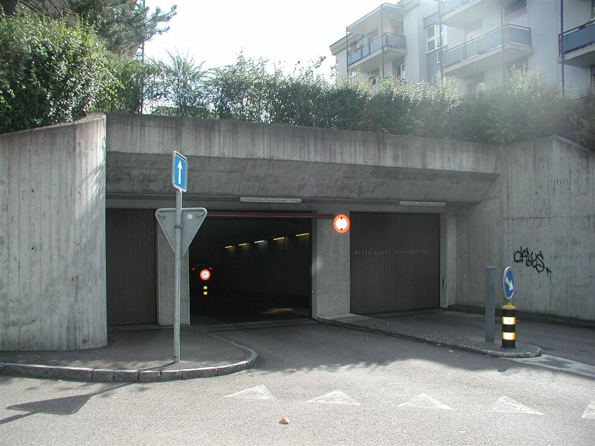 Underground slot, Foto 2 von 2