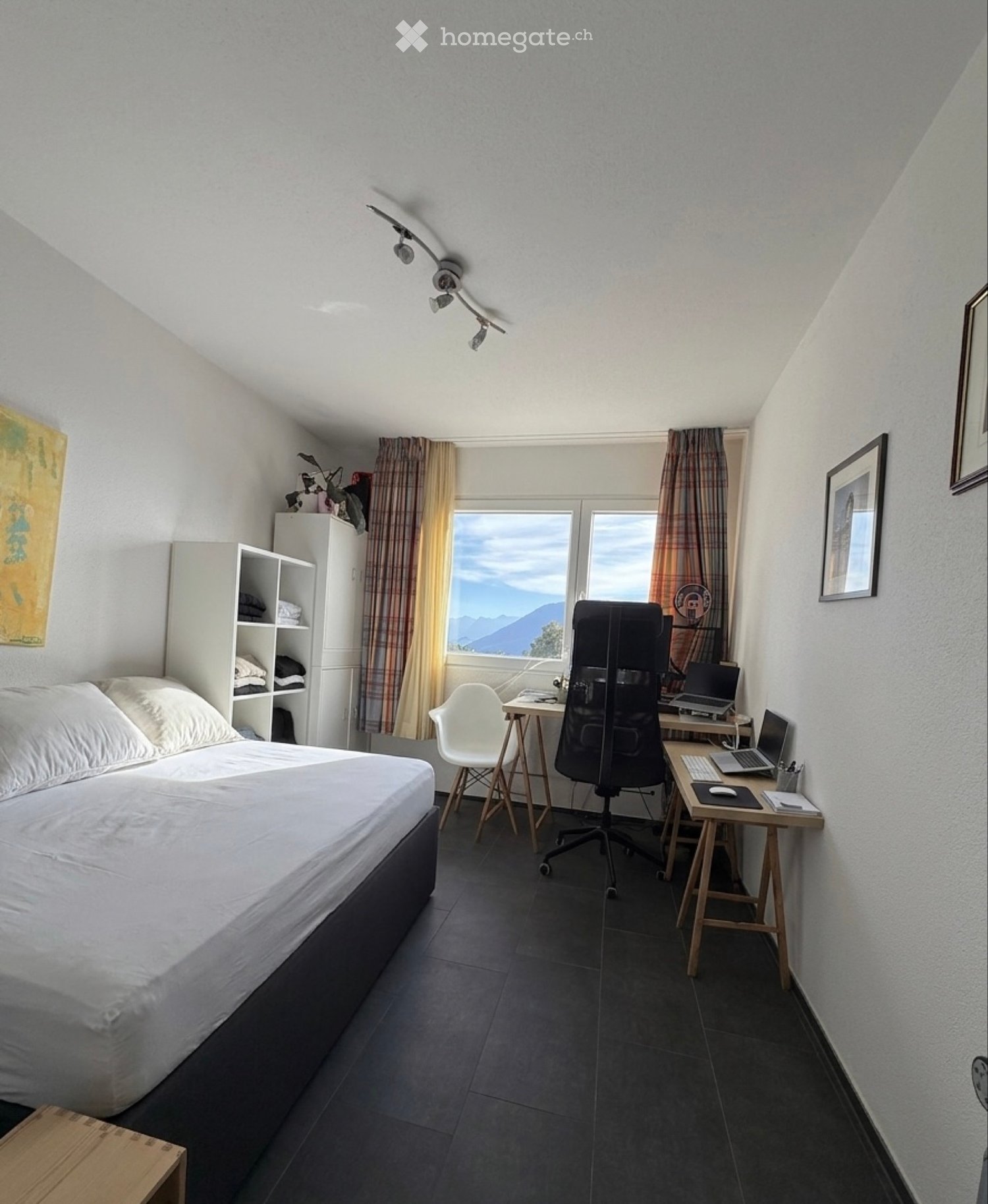 1 room single room, Foto 1 von 4