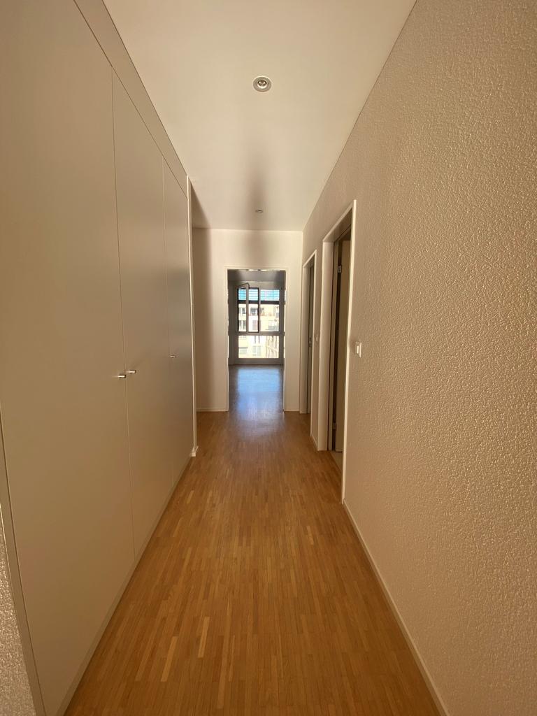 4 ½ rooms apartment, Foto 1 von 8