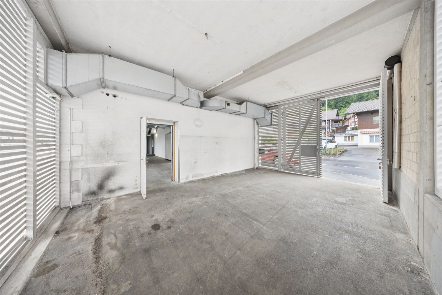 Commerce de 247m², photo 8 sur 10