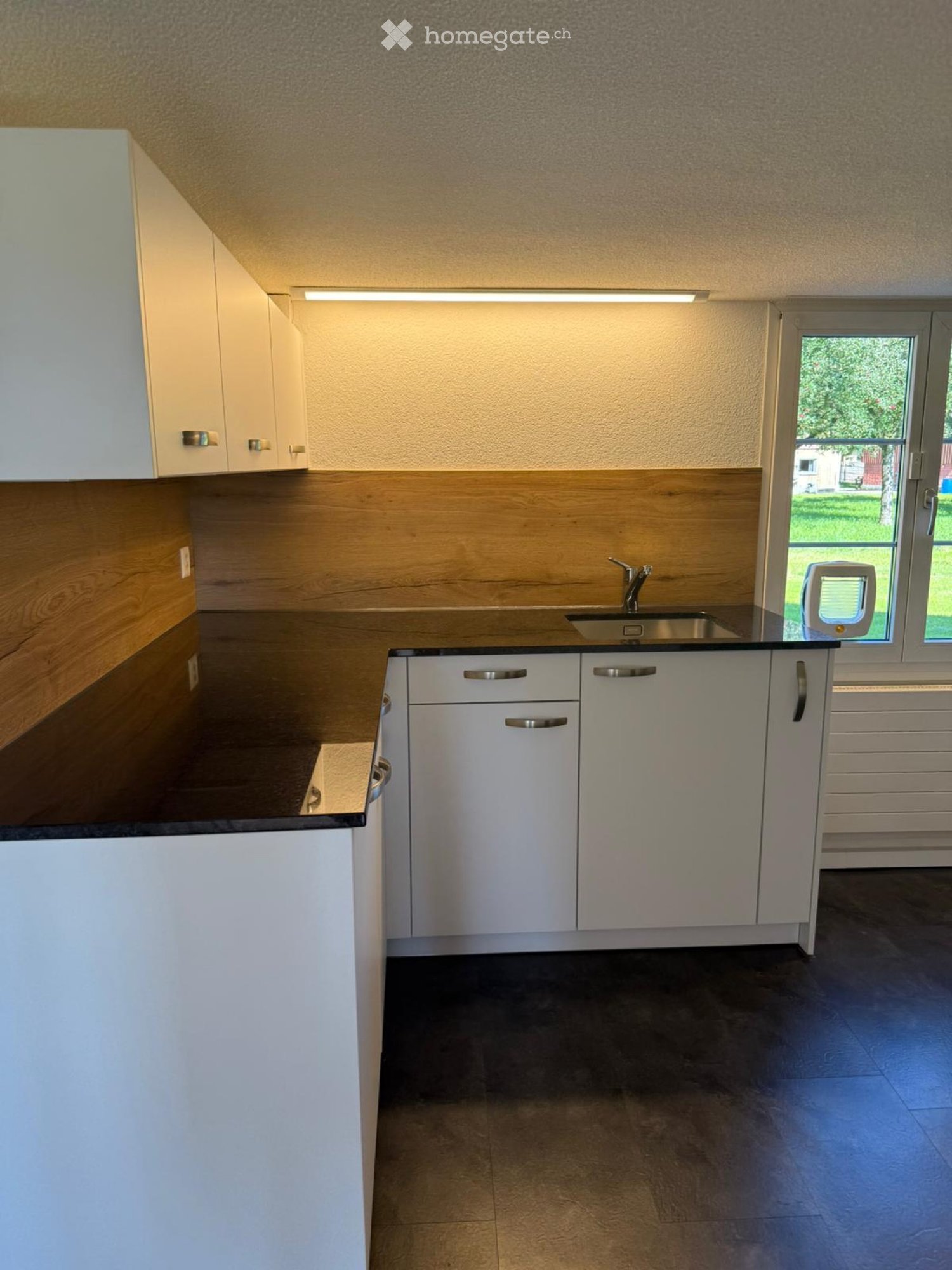 6 rooms single house
