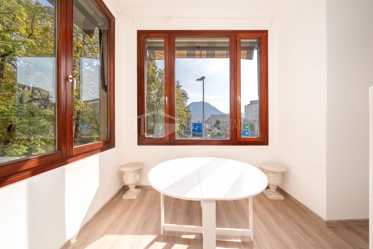 2 rooms apartment