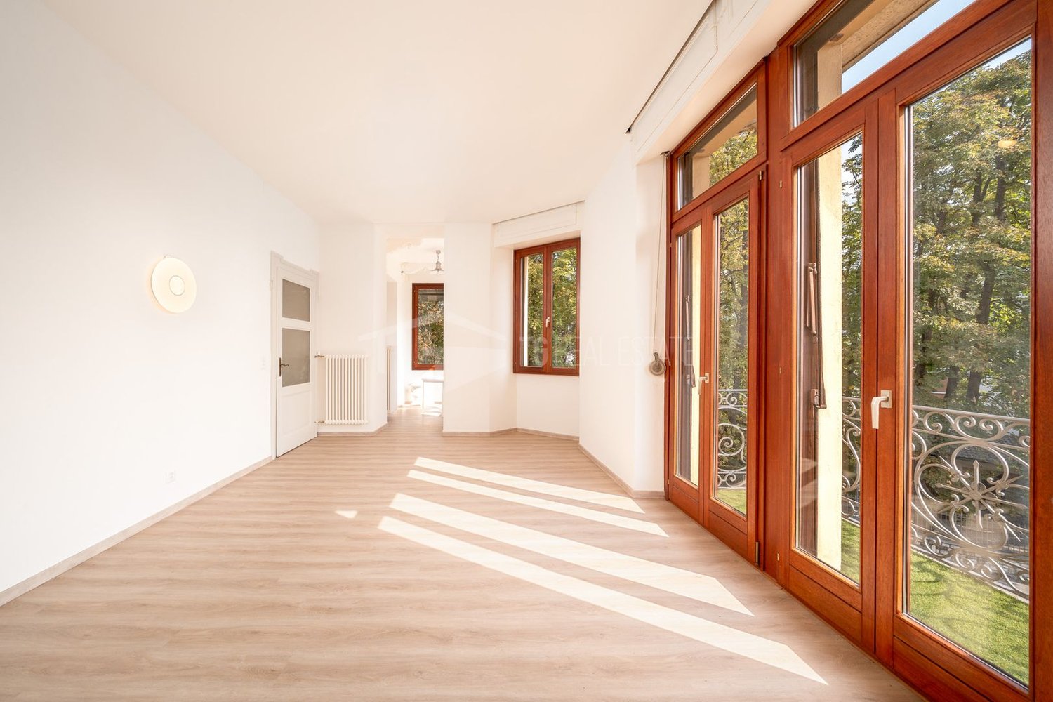 2 rooms apartment