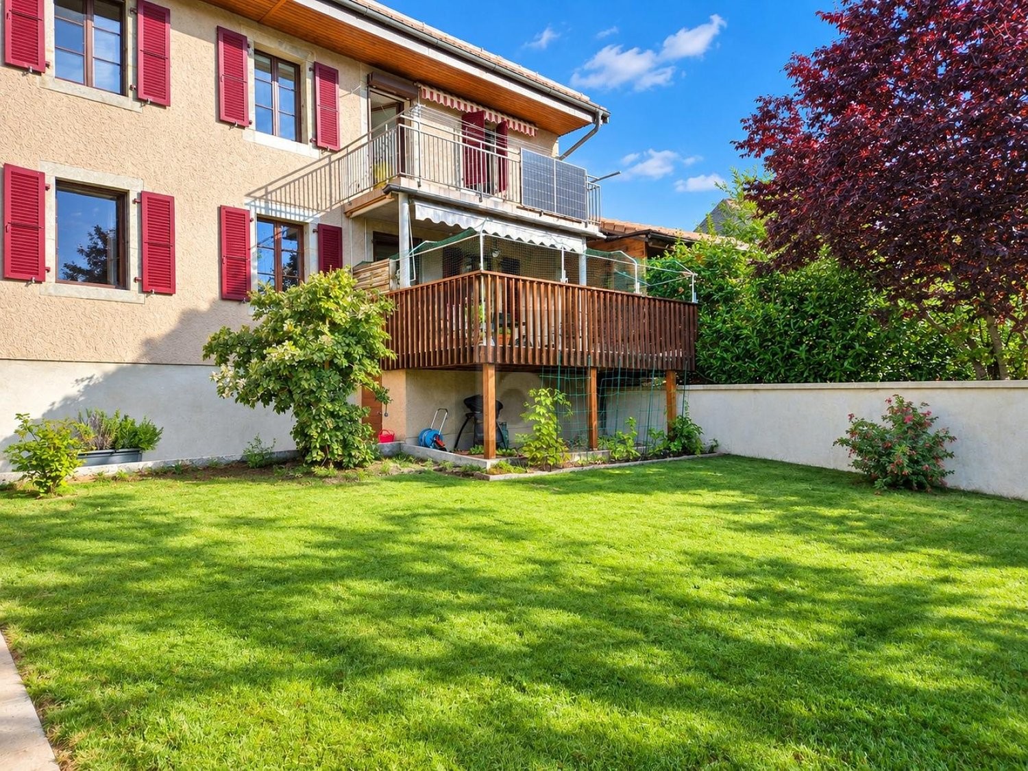 7 ½ Zimmer Reihenhaus, Foto 1 von 4