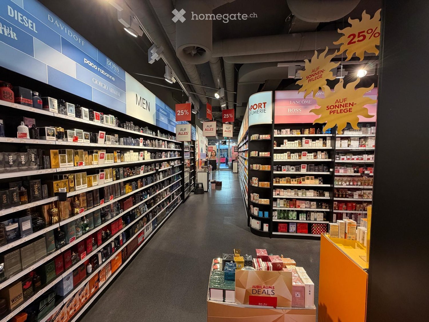 120m² shop