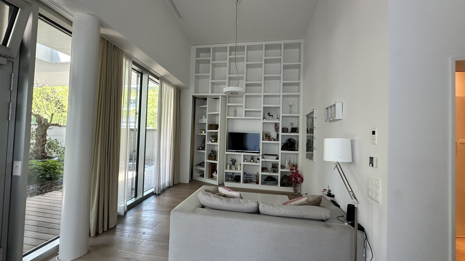 2 ½ rooms furnished flat