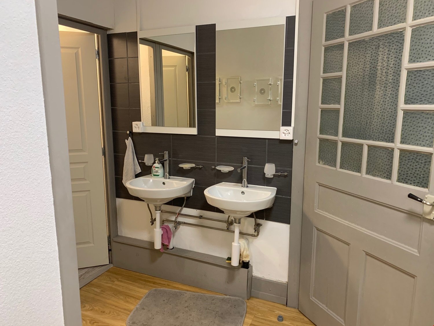 2 Zimmer Einzelzimmer