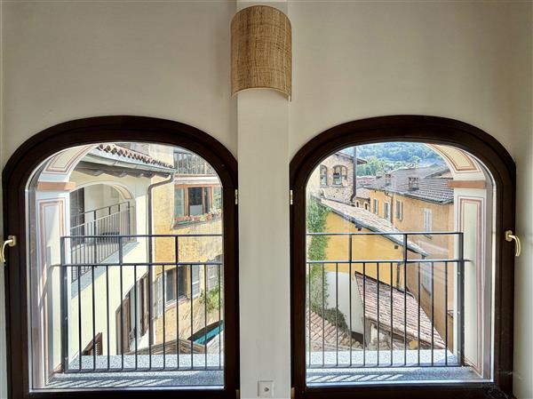 6-Zimmer-Dachwohnung, Foto 4 von 10