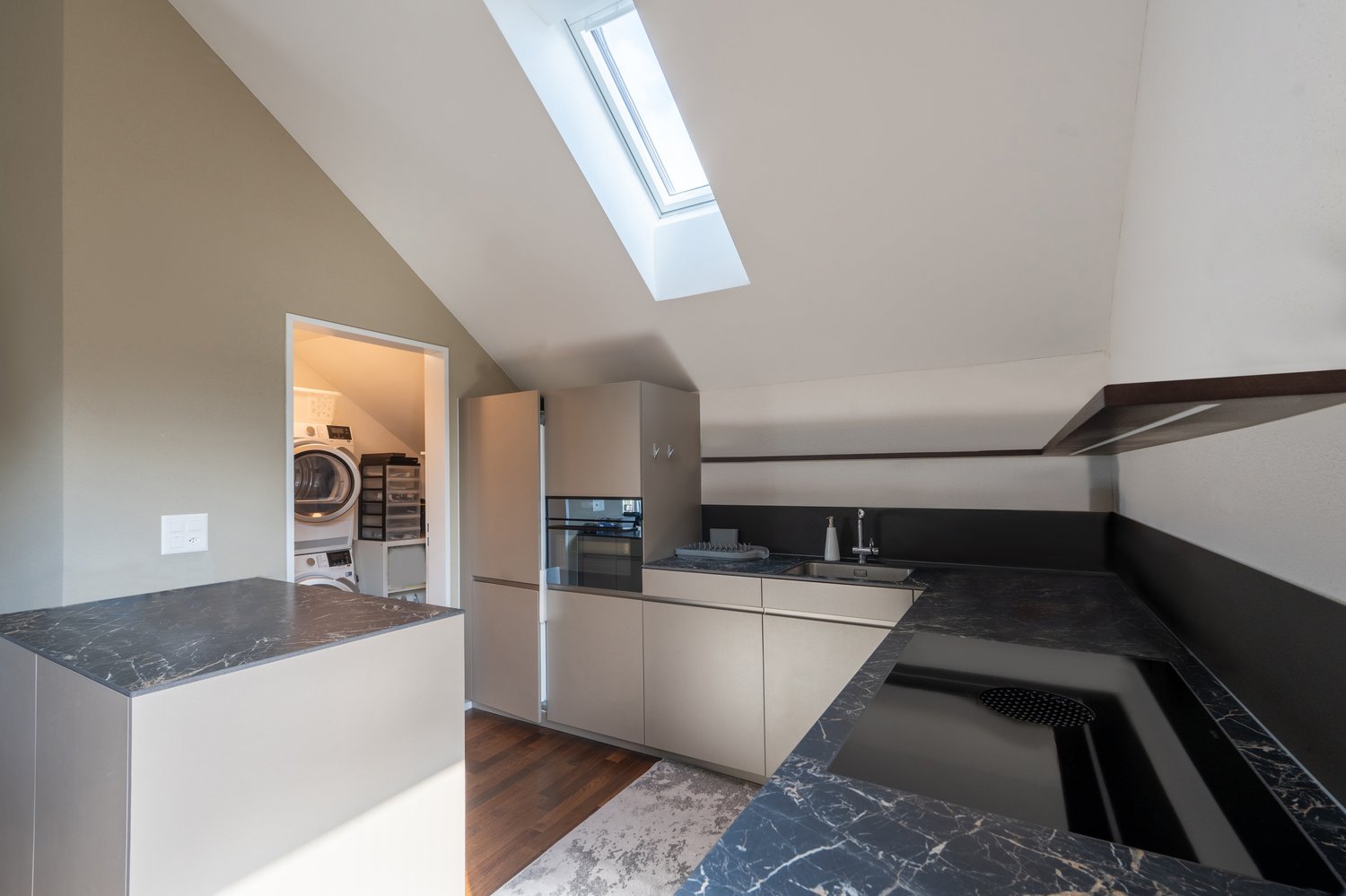 2 ½ rooms roof flat