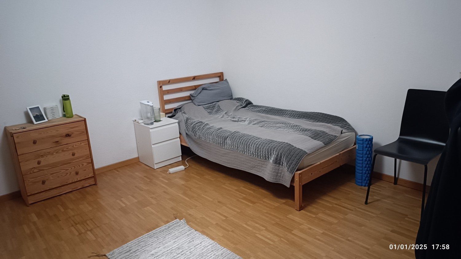 Room in a shared flat, Foto 1 von 3