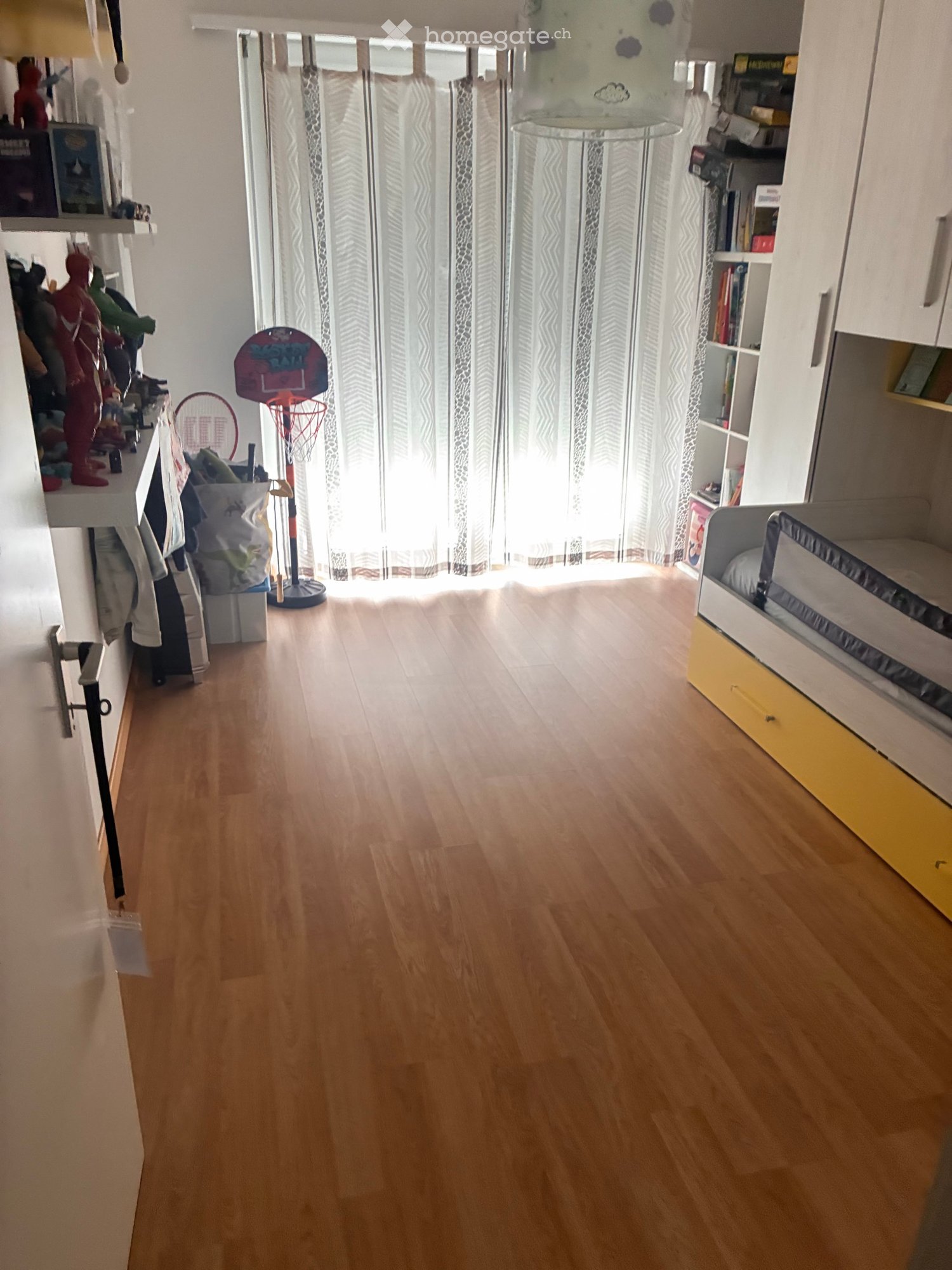 4-Zimmer-Wohnung, Foto 3 von 5