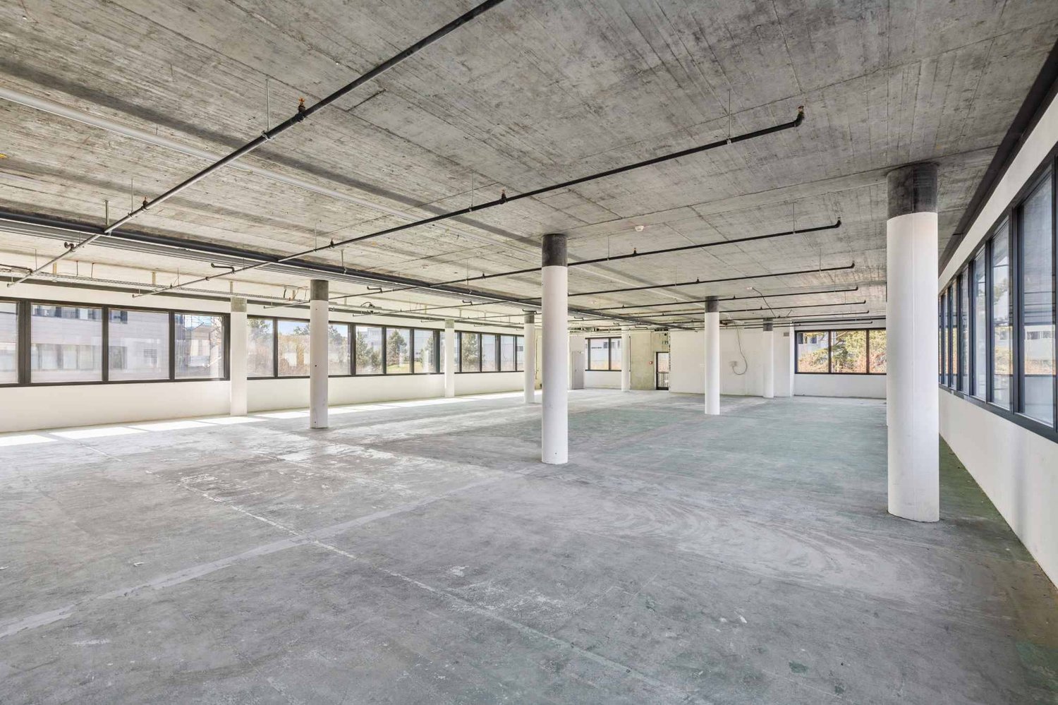 687m² Büro