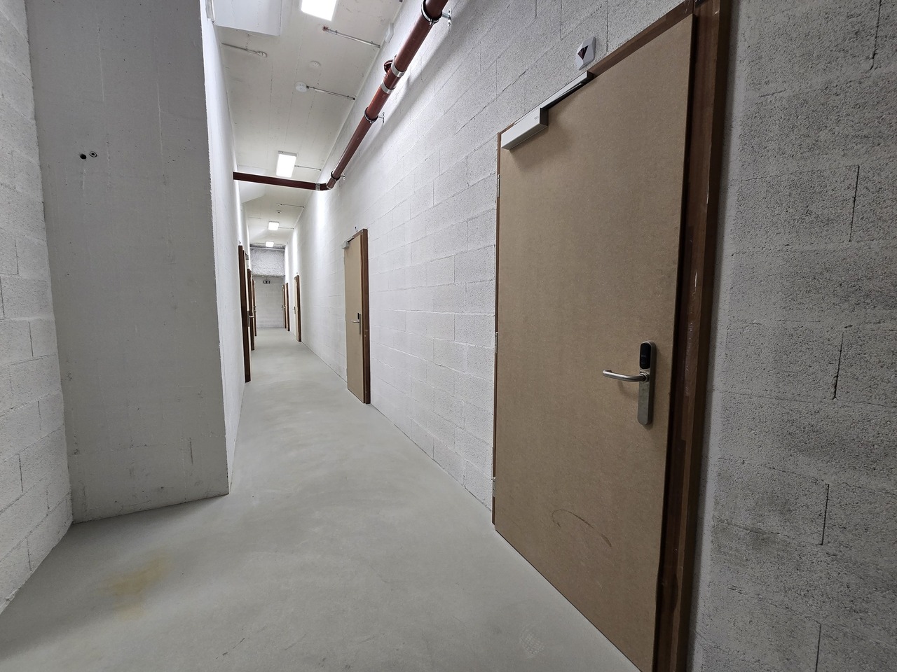 143m² deposito