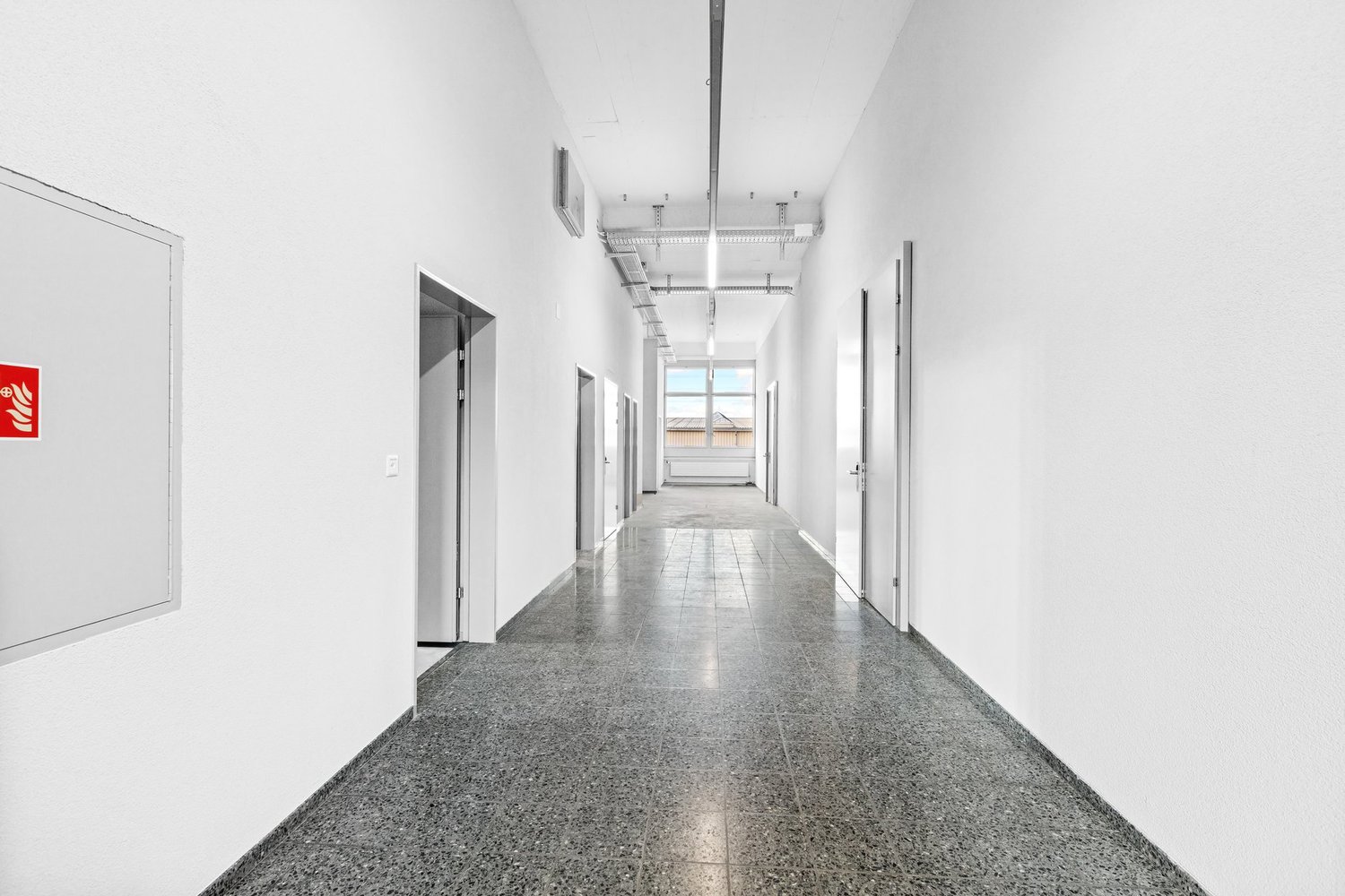 969m² industrial object, Foto 3 von 5