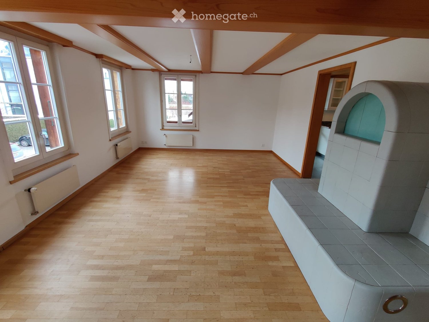 5 rooms apartment