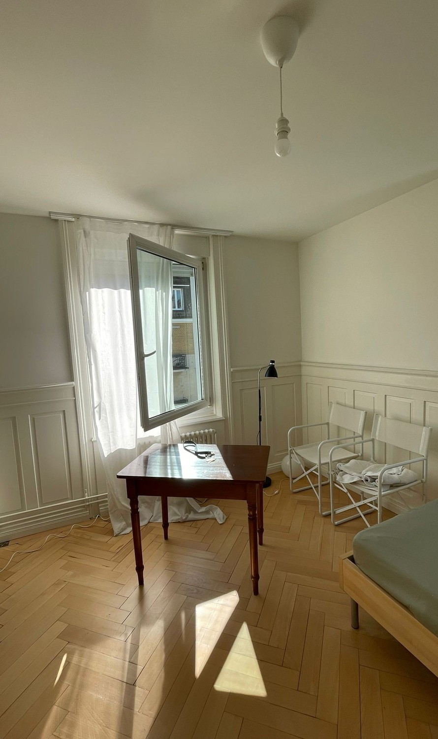 Room in a shared flat, Foto 1 von 2