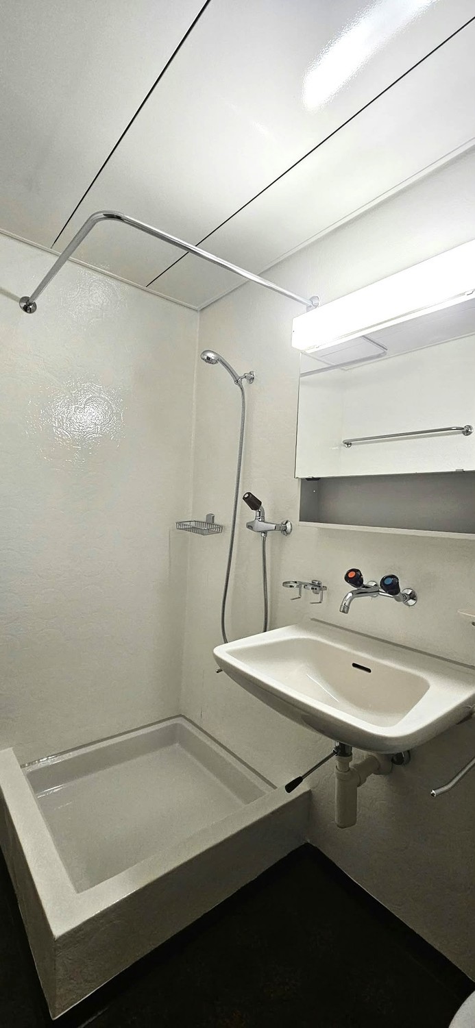 1 room apartment, Foto 5 von 9