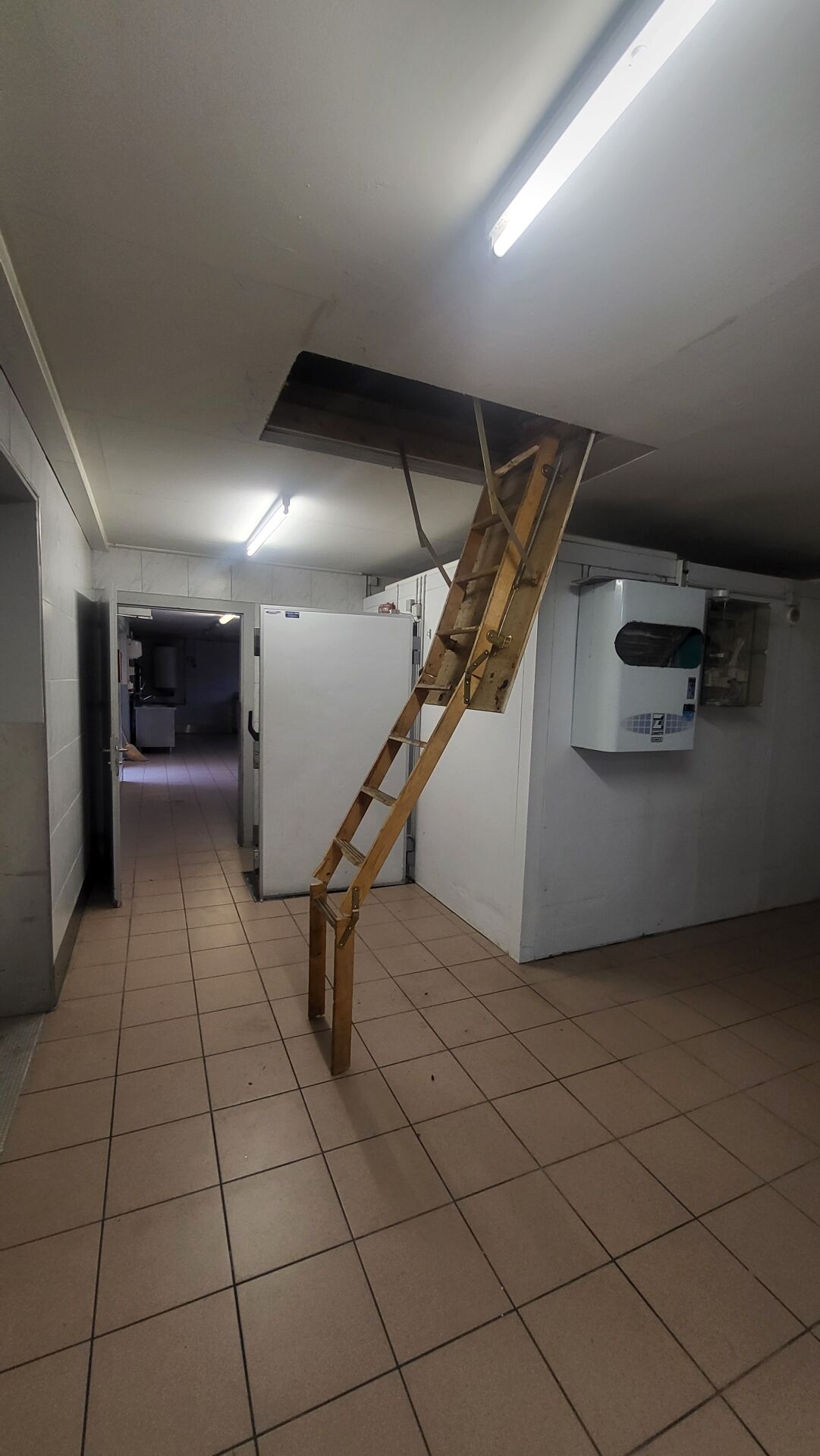275m² storage room, Foto 5 von 7