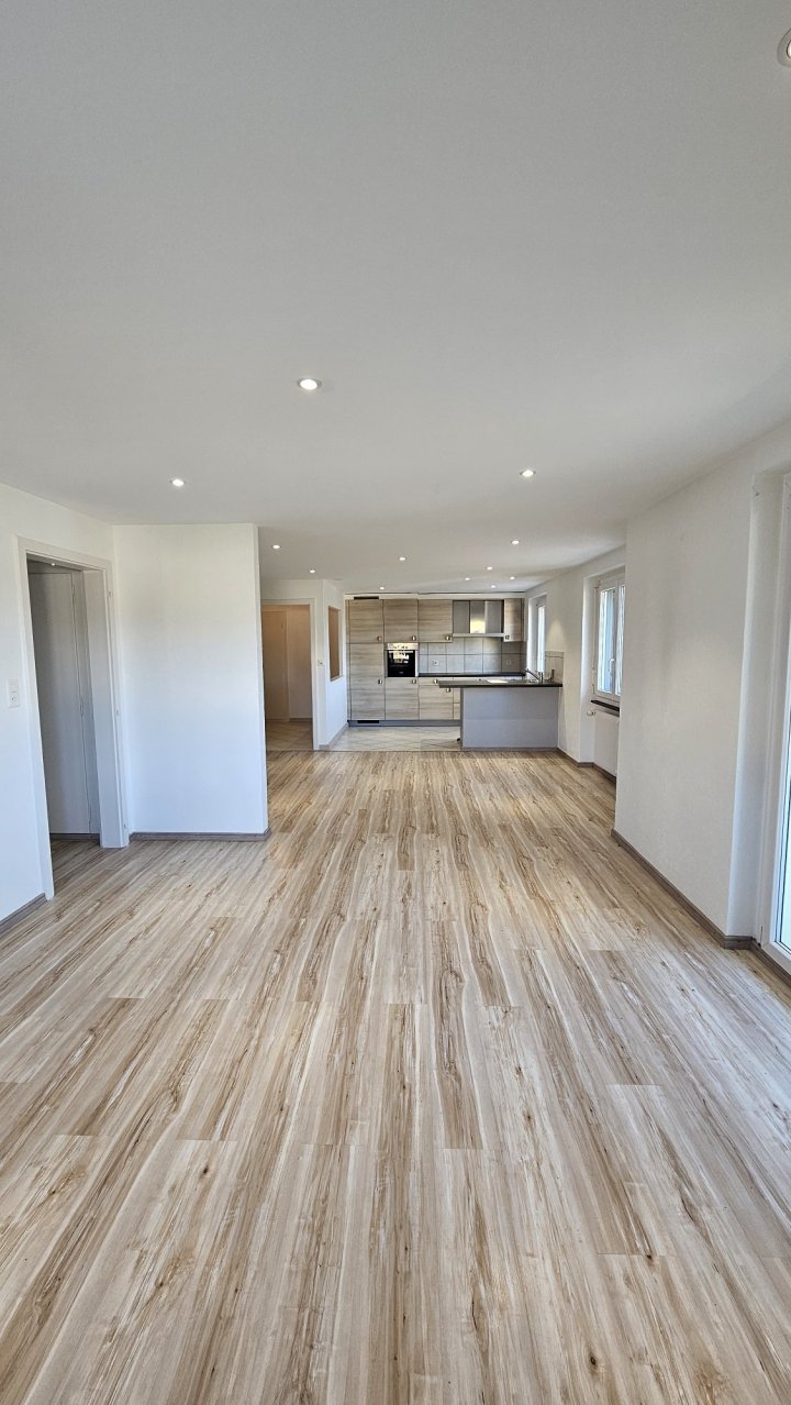 4 ½ Zimmer Wohnung, Foto 1 von 10