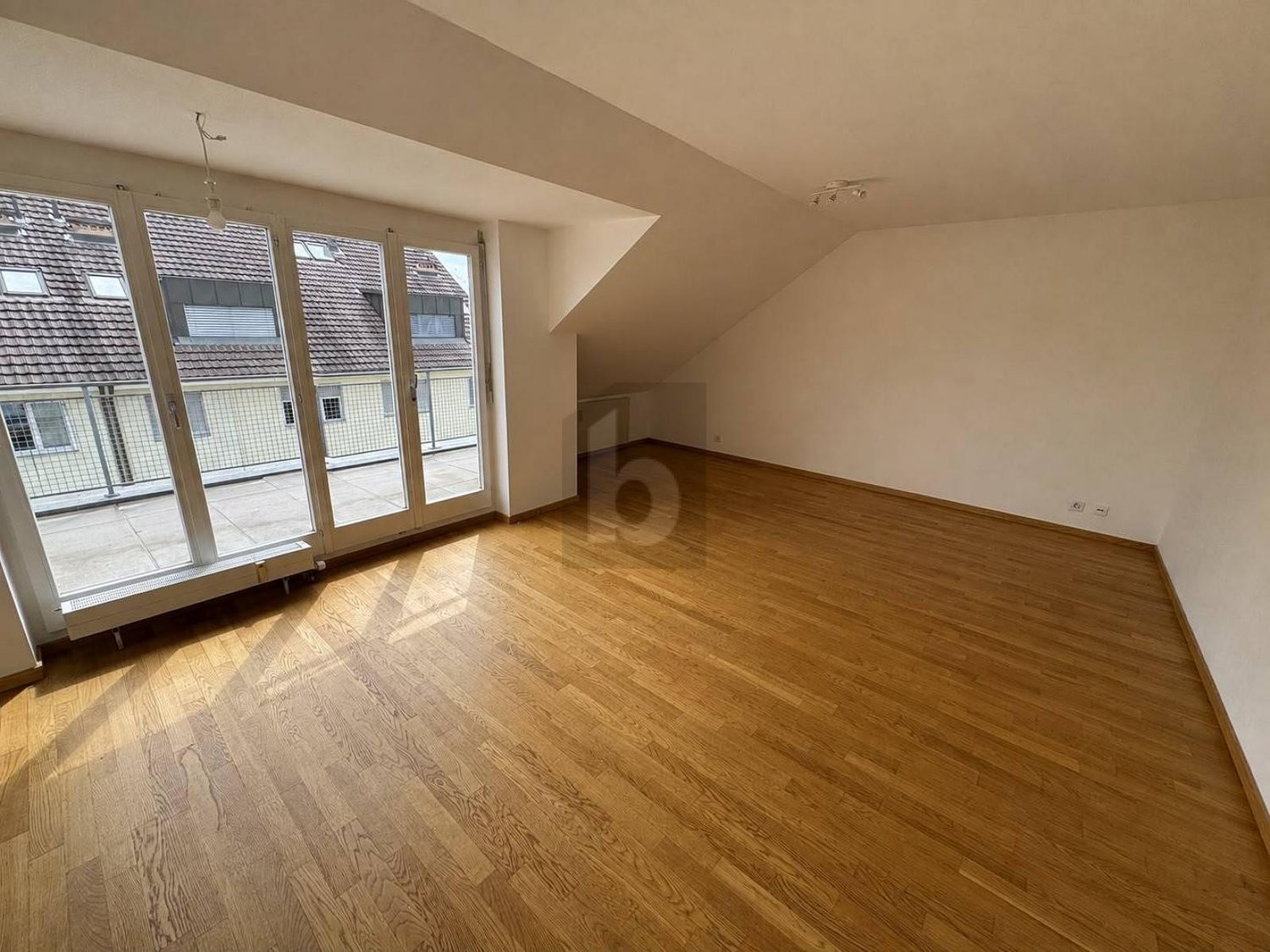 4 ½ rooms roof flat, Foto 4 von 4