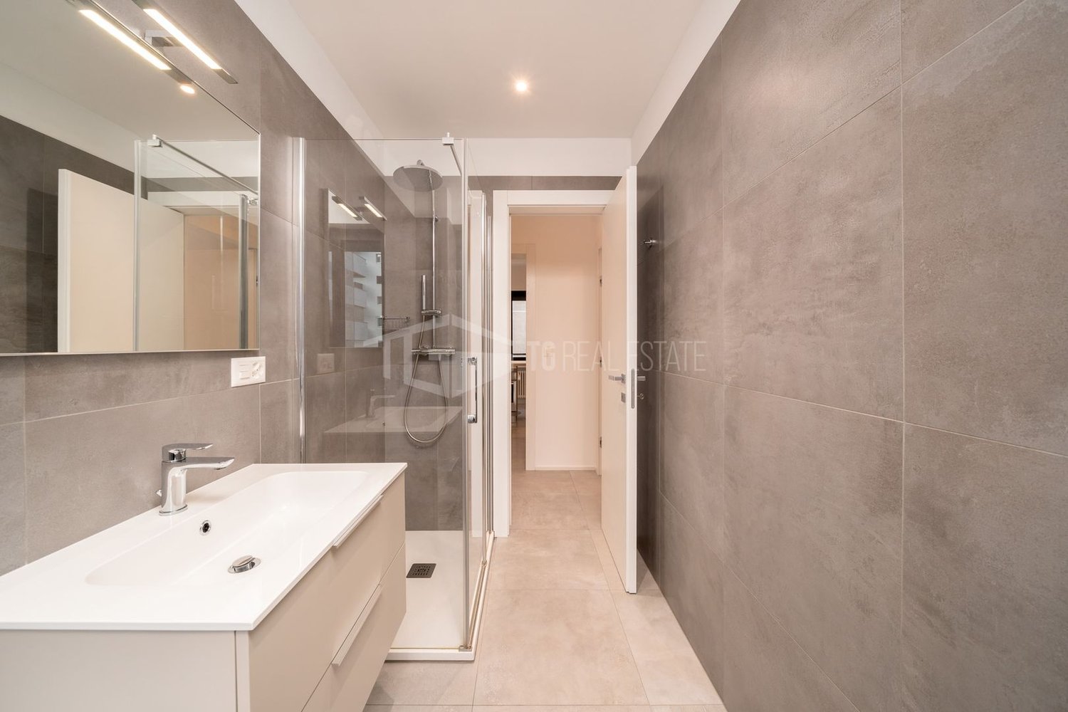 2 ½ rooms furnished flat