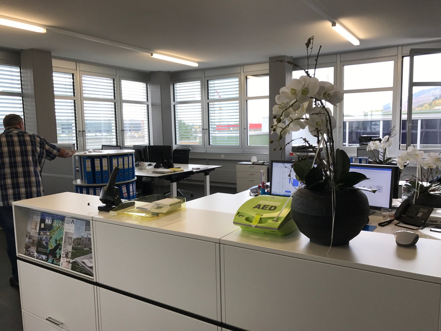 160m² office, photo 1 of 10